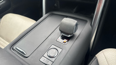 Land Rover Discovery 3.0 D300 Metropolitan Edition 5dr Auto Diesel Station Wagon